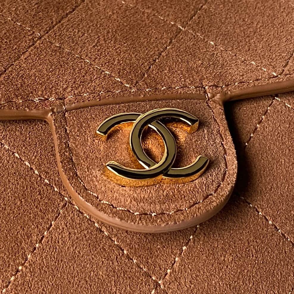 Chanel Clutch with Chain Suede & Gold-Tone Metal AP5294 Camel High