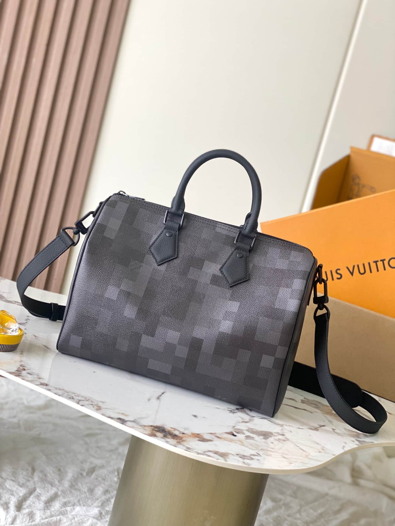 Louis Vuitton Speedy 30 Bandoulière Black Damoflage coated canvas M28977 TOP