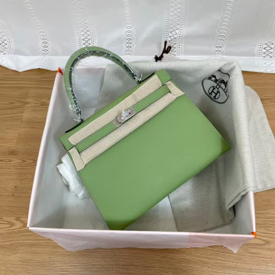 Hermes Kelly 25/28cm Sellier Bag Epsom Leather Silver/Gold Metal In Vert Criquet WAX High