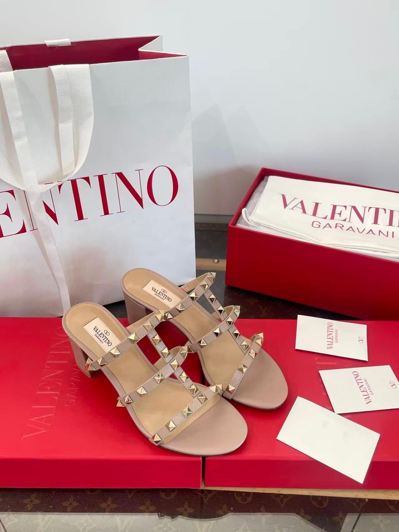 Valentino Garavani Rockstud Slide Sandals