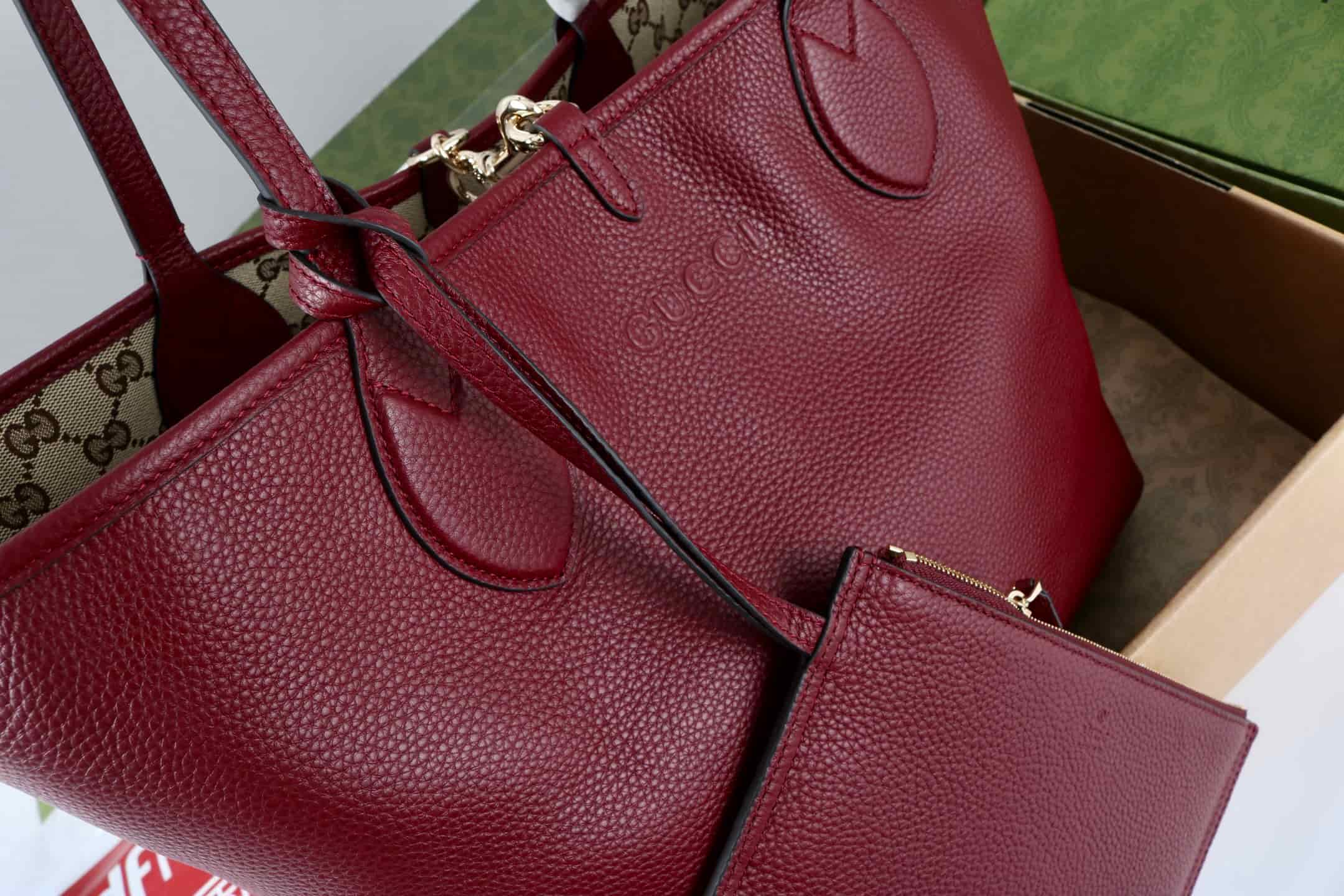 Gucci Totissima large reversible tote bag 839112 Red leather High