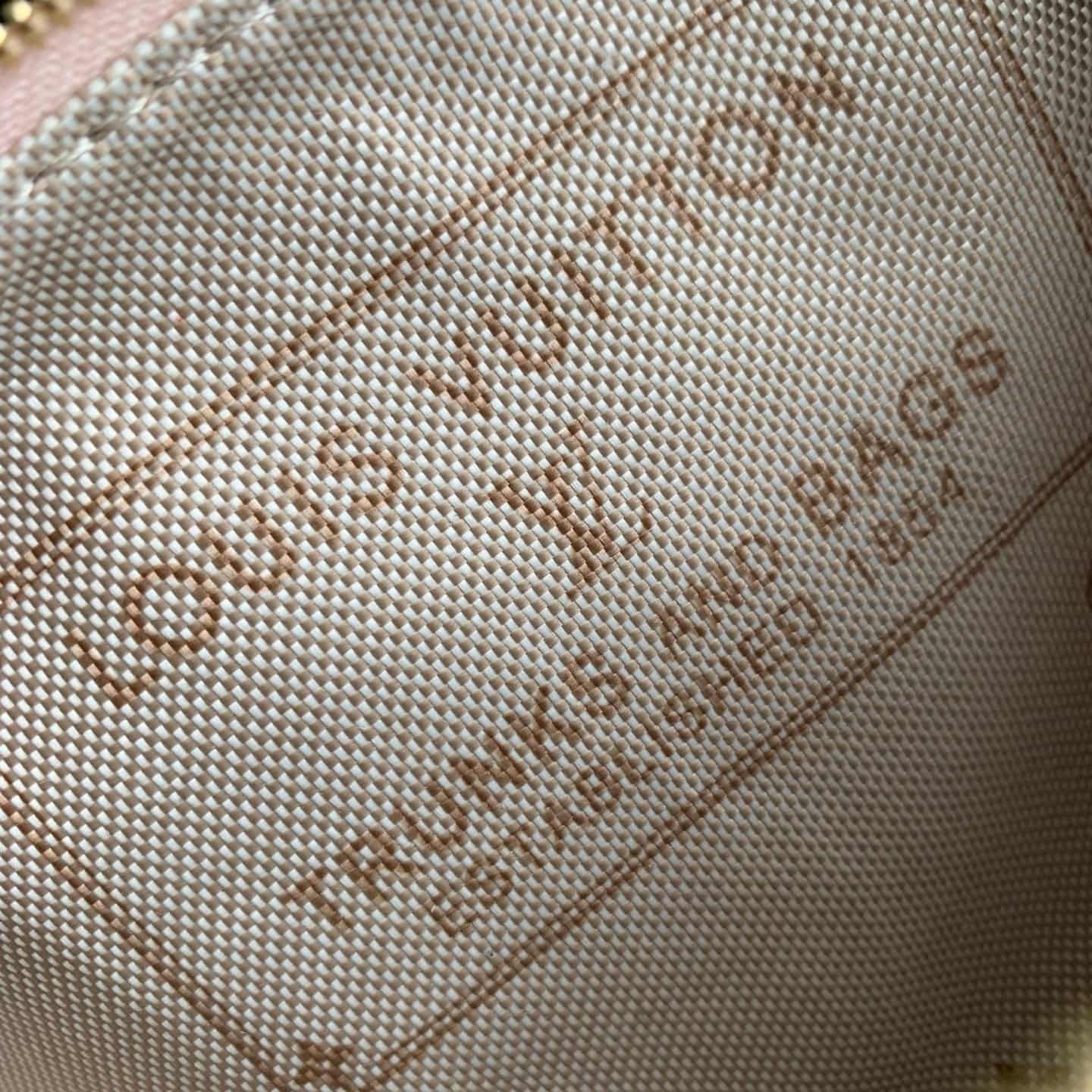 Louis Vuitton Pochette Papillon Monogram Emblème Rose Ruban M29881 High