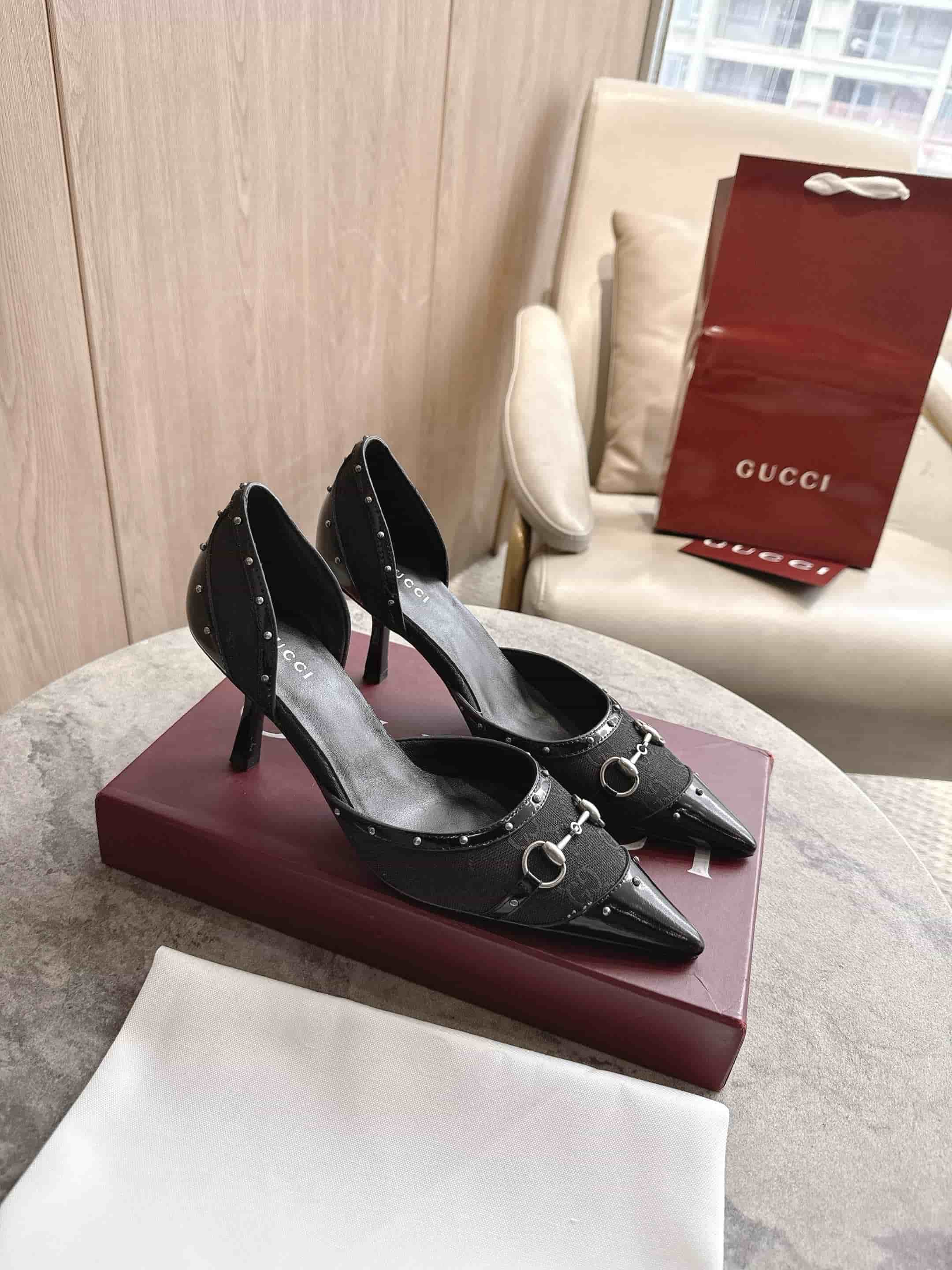 Gucci Women's Savoy Pumps