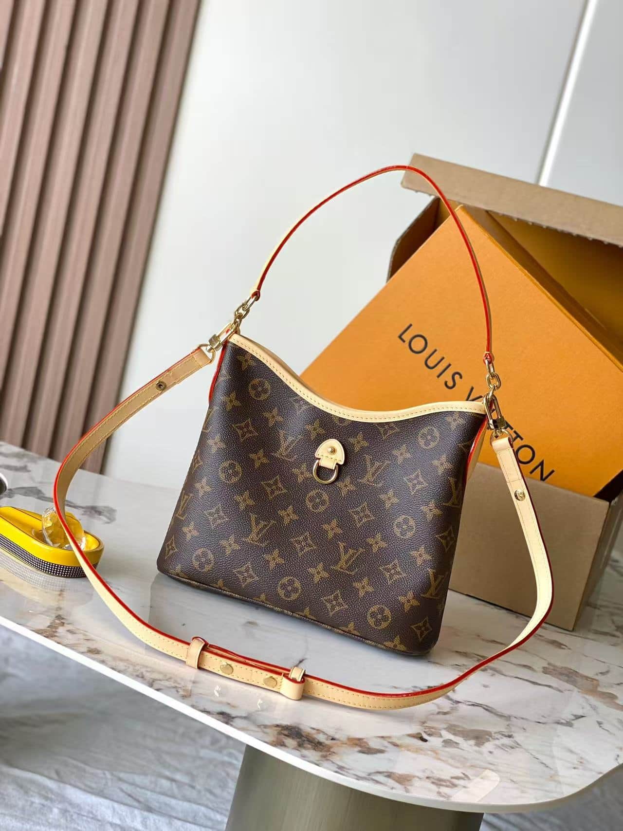 Louis Vuitton Lineup BB Monogram coated canvas M28423 TOP
