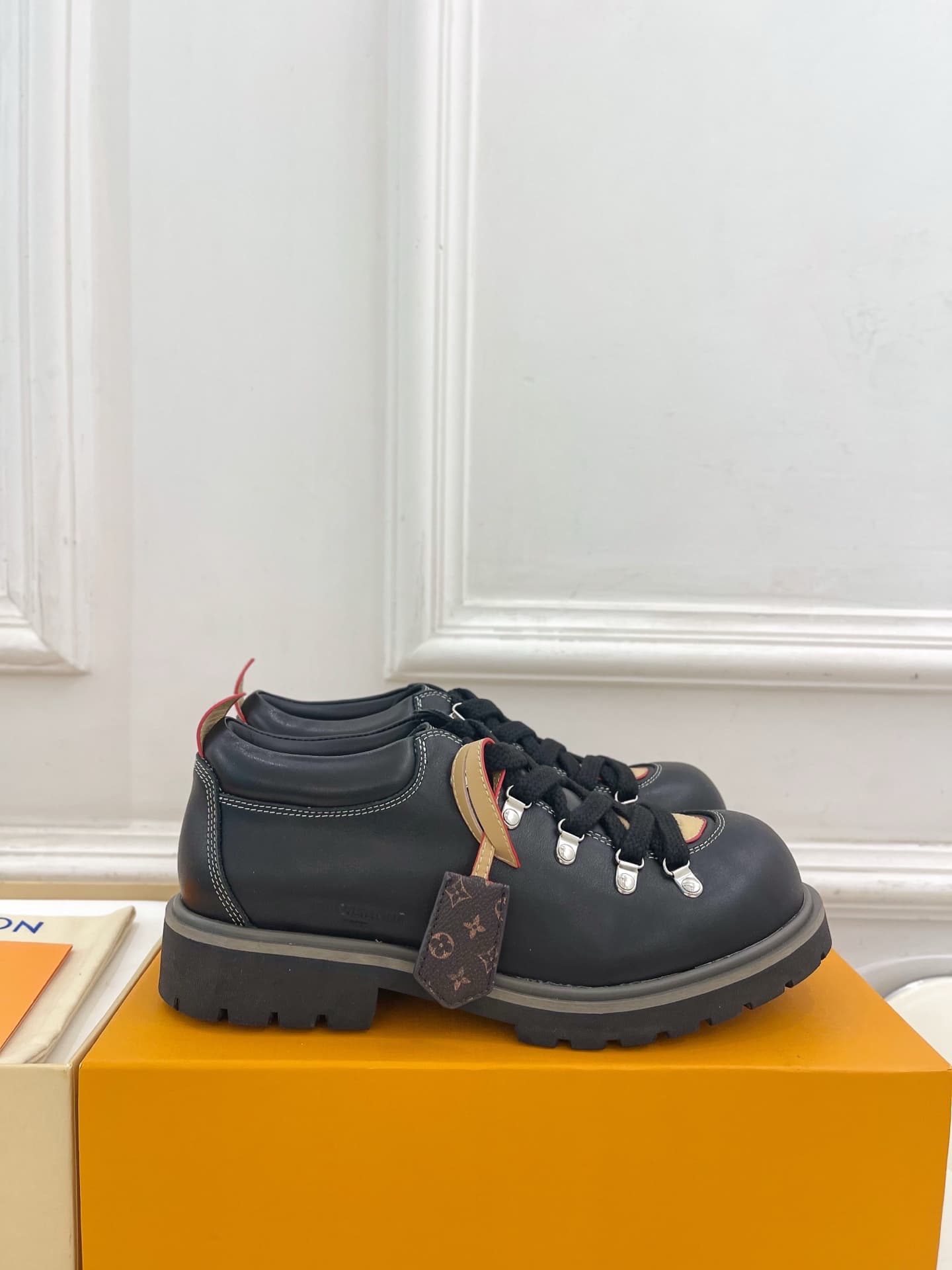 Louis Vuitton Derby shoes Men Women
