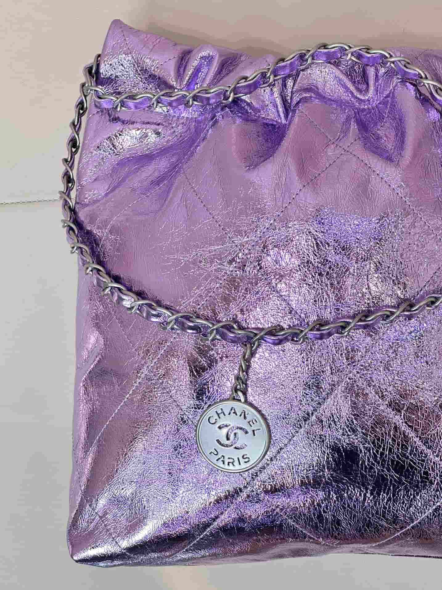 Chanel 22 Small handbag Metallic Calfskin & silver-tone metal AS3260 lilac TOP