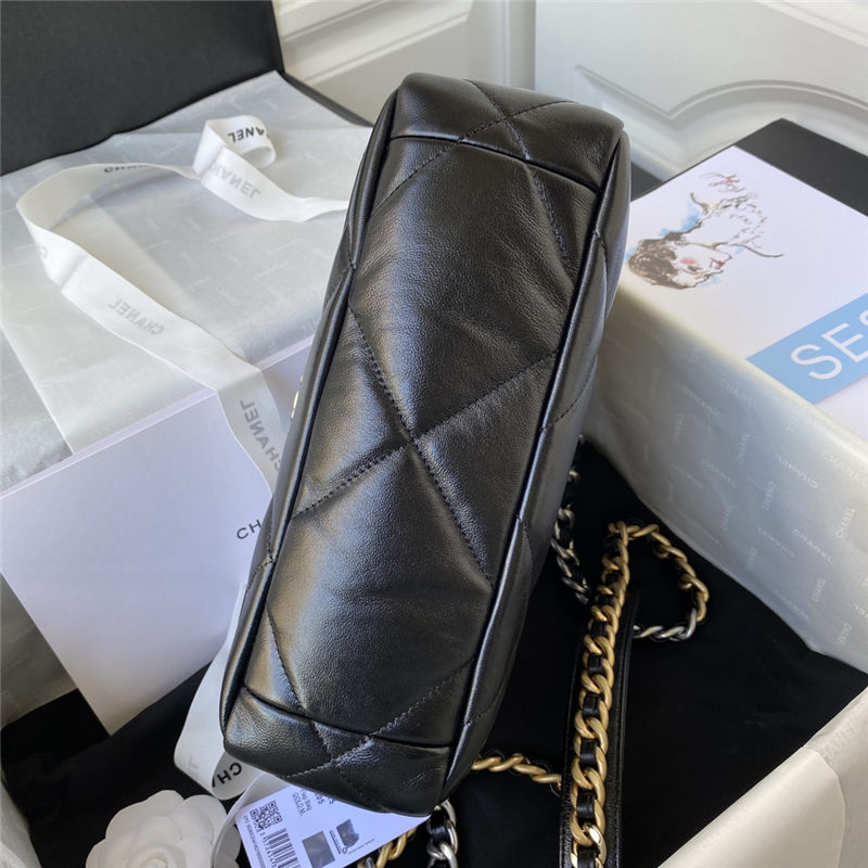 Chanel 19 Flap Bag Lambskin Black Silver High