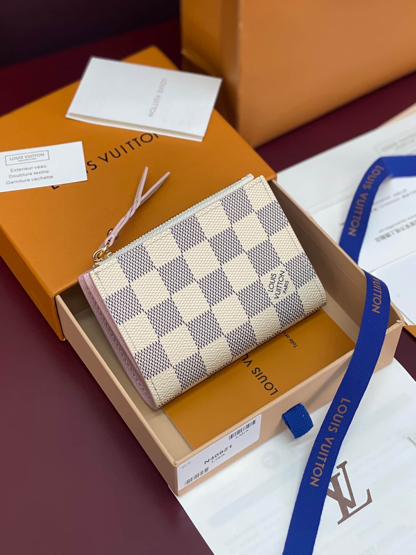 Louis Vuitton Lisa Wallet Damier Azur/Light Bliss/Cream Coated canvas N40921 High