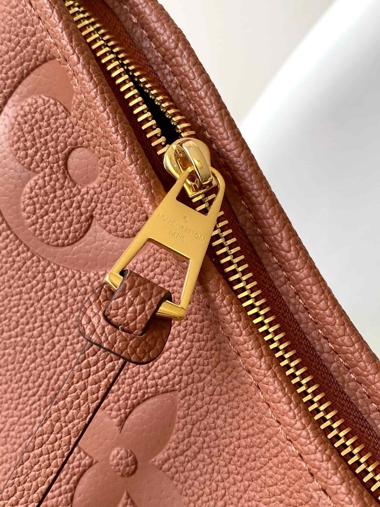 Louis Vuitton CarryAll PM Cognac Brown Embossed grained cowhide leather M11790 High