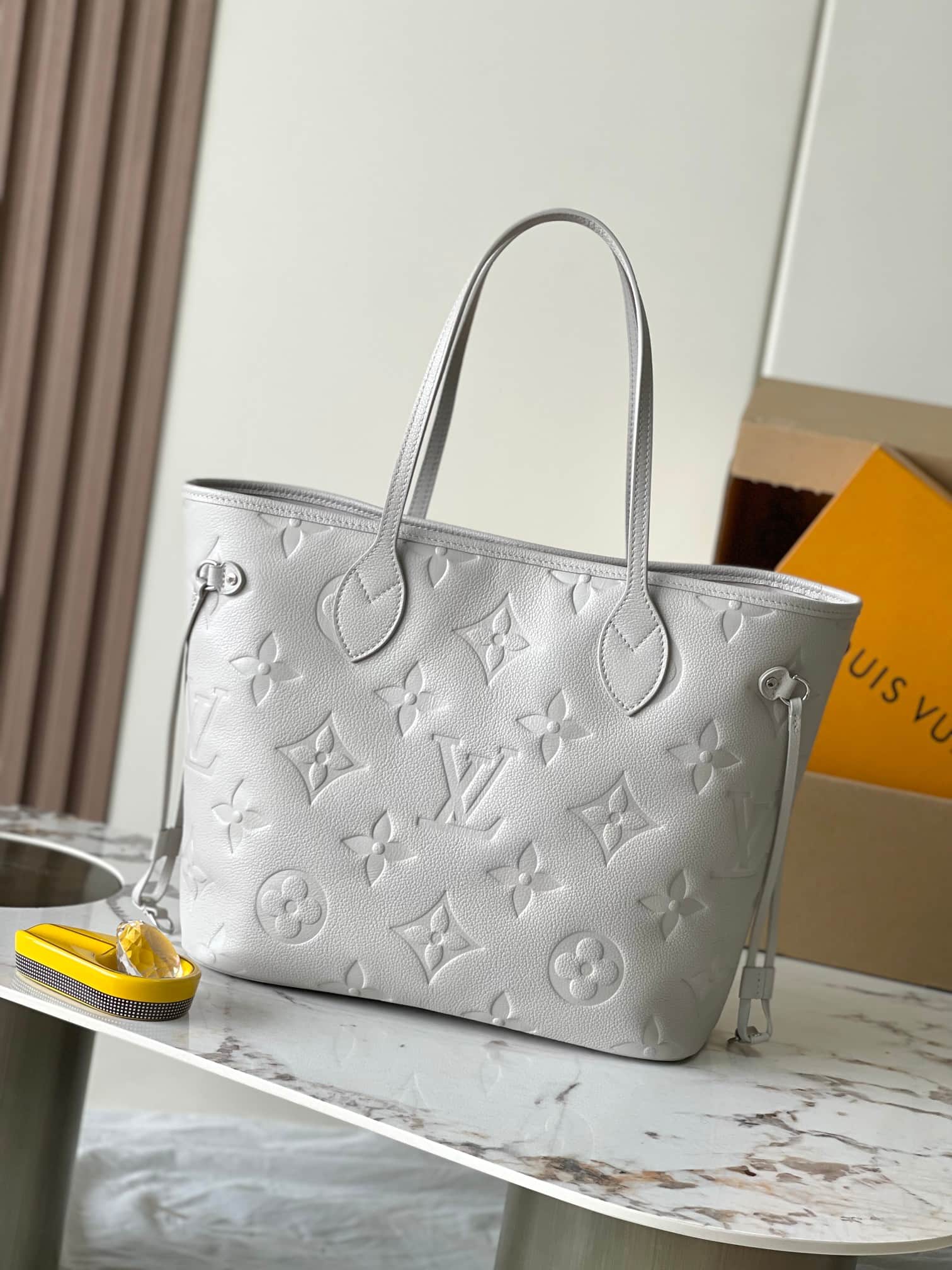 Louis Vuitton Neverfull MM Monogram Empreinte Leather M13758 Brume Gray TOP