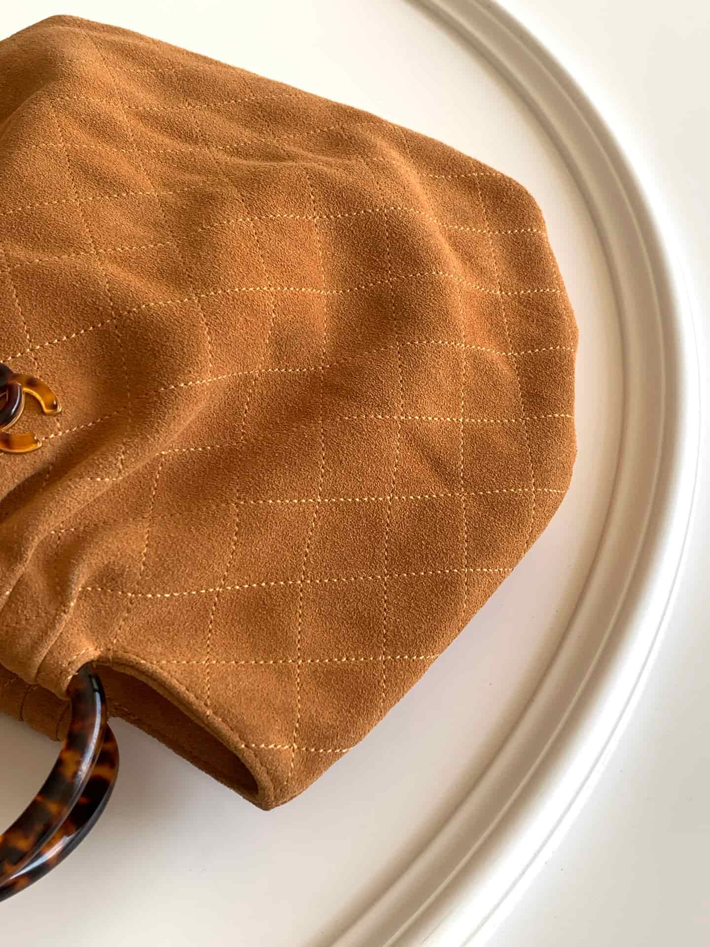 Chanel Medium Hobo Bag Suede Calfskin Turtoise-Shell Effect Plexi & Gold-Tone Metal Camel AS6010 High