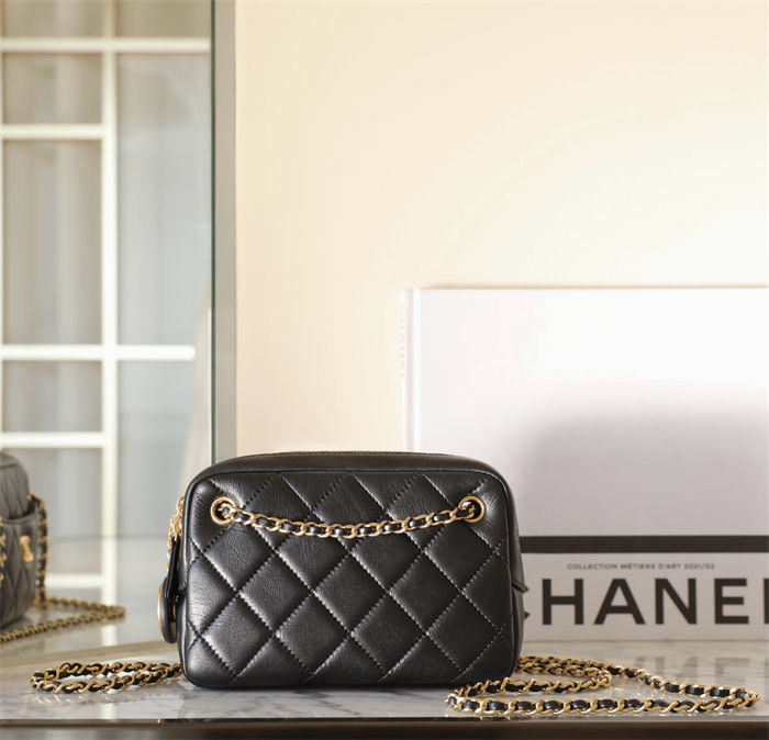 Chanel MINI CAMERA CASE Shiny Lambskin & Gold-Tone Metal AS5190 TOP
