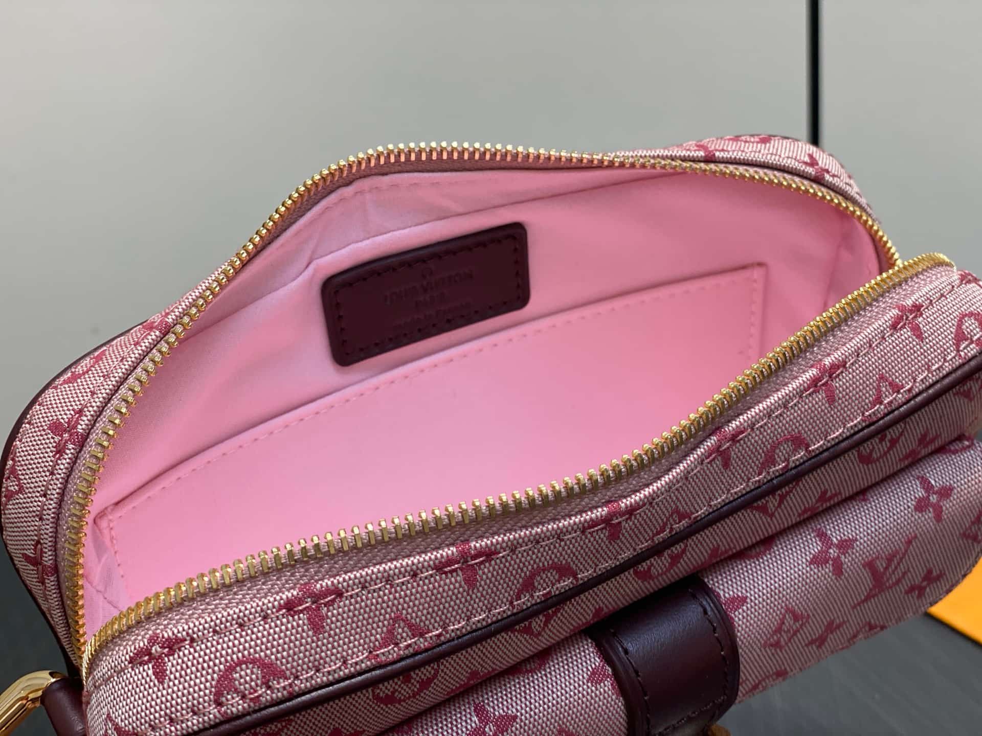 Louis Vuitton Monogram Mini Lin Juliette Crossbody Bag M92219 High