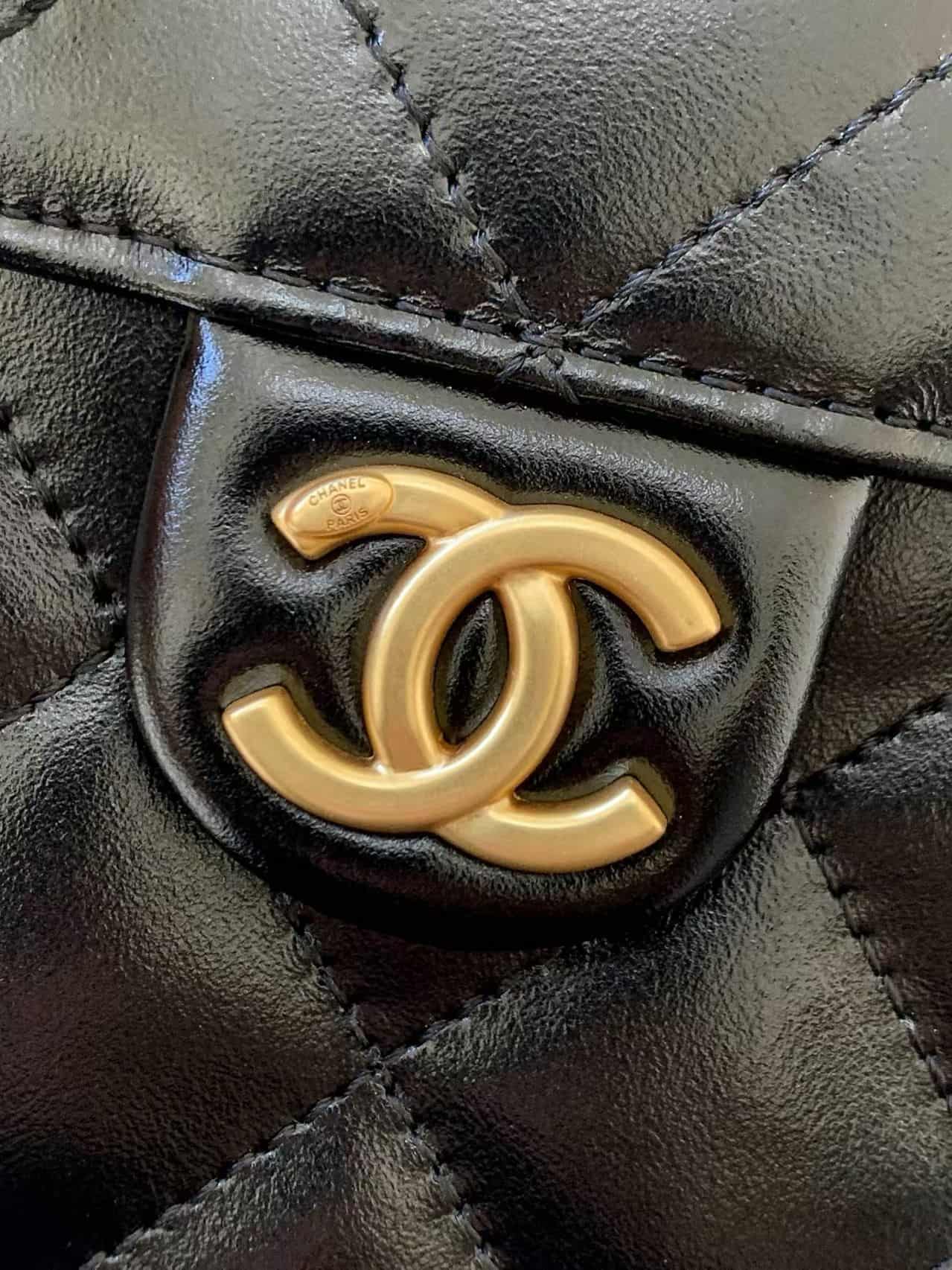 Chanel 25 Small Hobo handbag AS5293 Shiny calfskin Gold&Silver-tone metal Black A