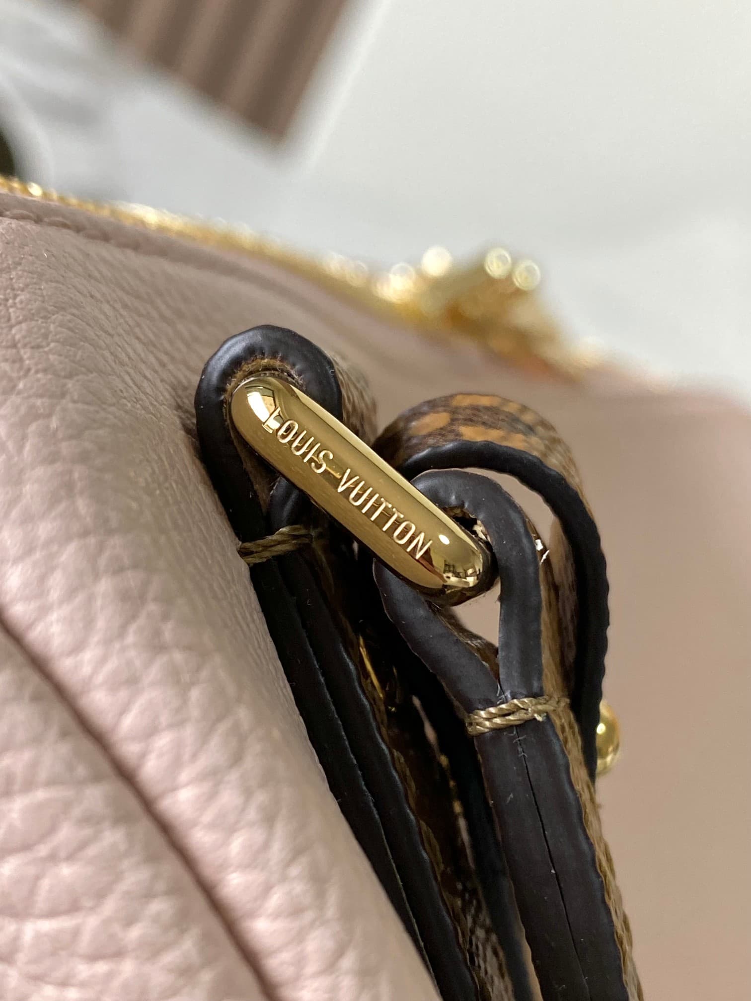 Louis Vuitton Express PM Petal Pink Calfskin M29847 TOP