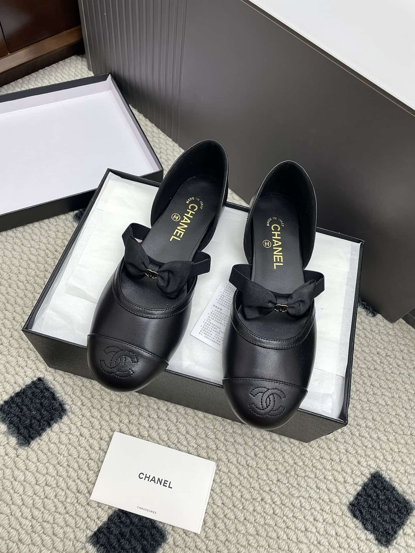 Chanel Mray janes shoes Women