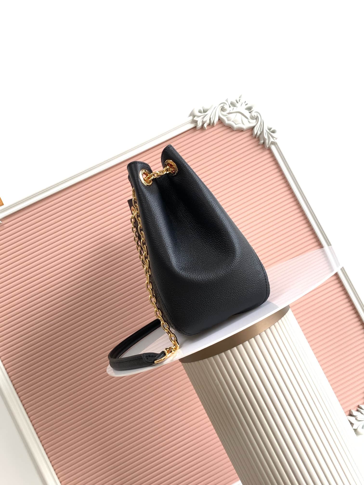 Louis Vuitton Anytime PM Black Cowhide leather M14414 High