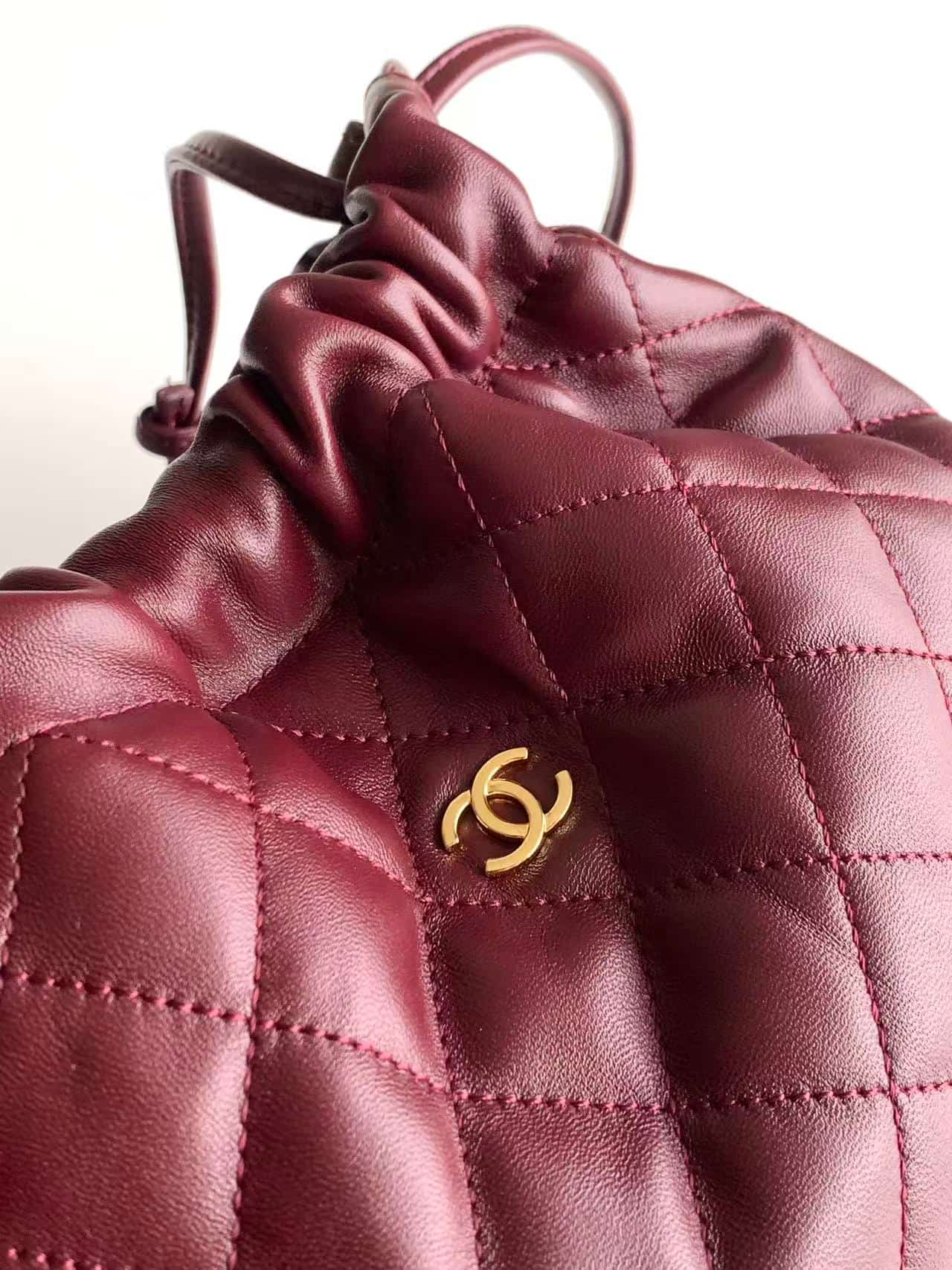 Chanel Clutch with Leather Strap Quilted Leather & Gold-tone Metal AP5227 Burgundy A