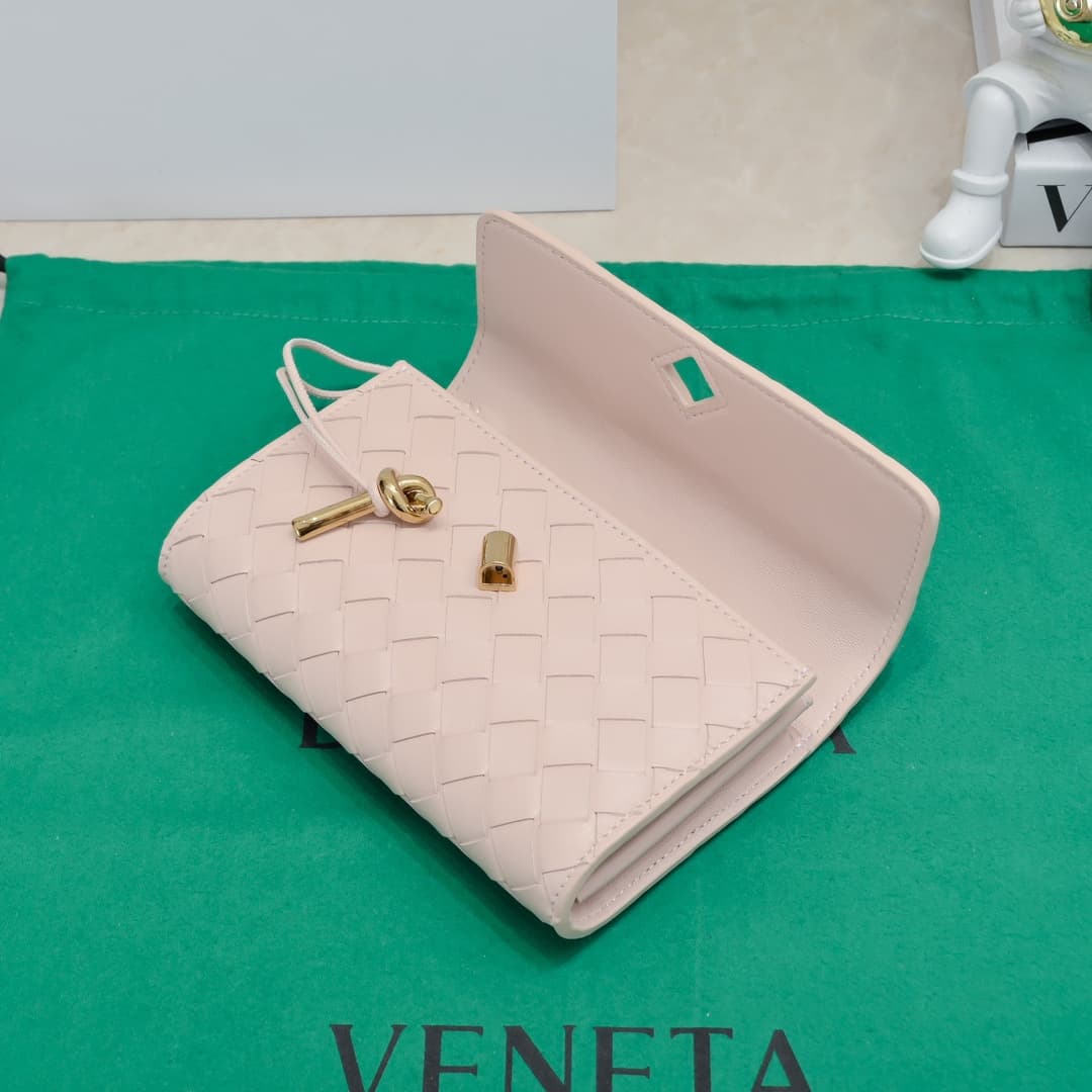 BV Andiamo Clutch High
