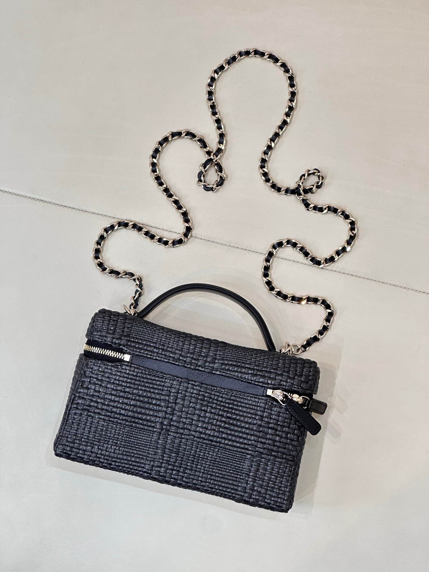 Chanel Classic Vanity with Chain Braided Raffia & Gold-Tone Metal Black AP4385 TOP