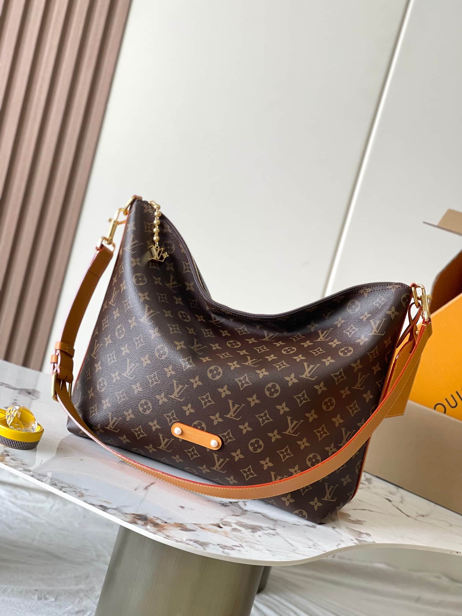 Louis Vuitton Vagabond Hobo Monogram Coated Canvas M14018 TOP