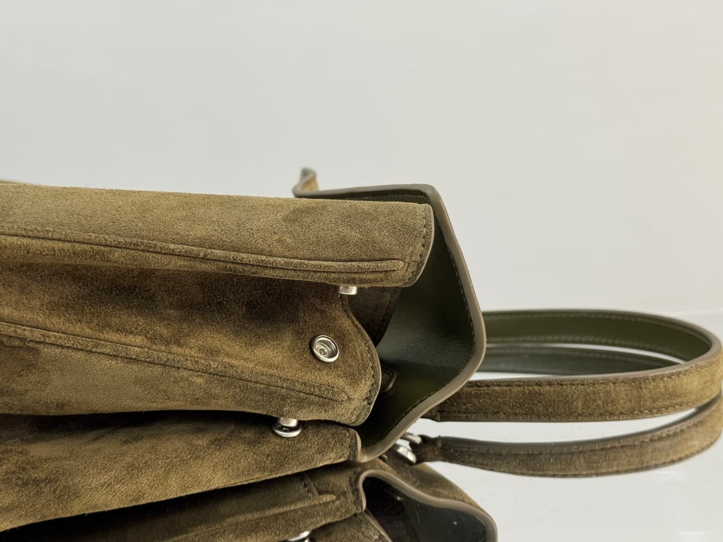 Balenciaga Rodeo Medium Bag in Khaki Waxed Suede Calfskin With Silver-Tone Metal TOP