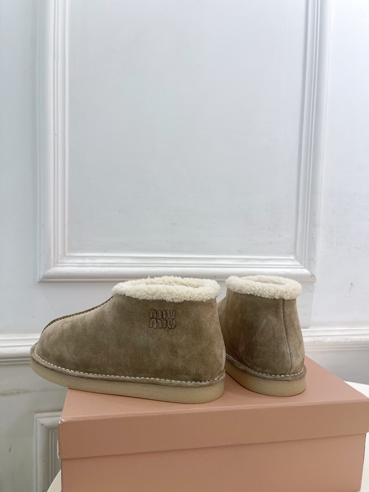 Miu Miu shearling-trimmed Suede Boots