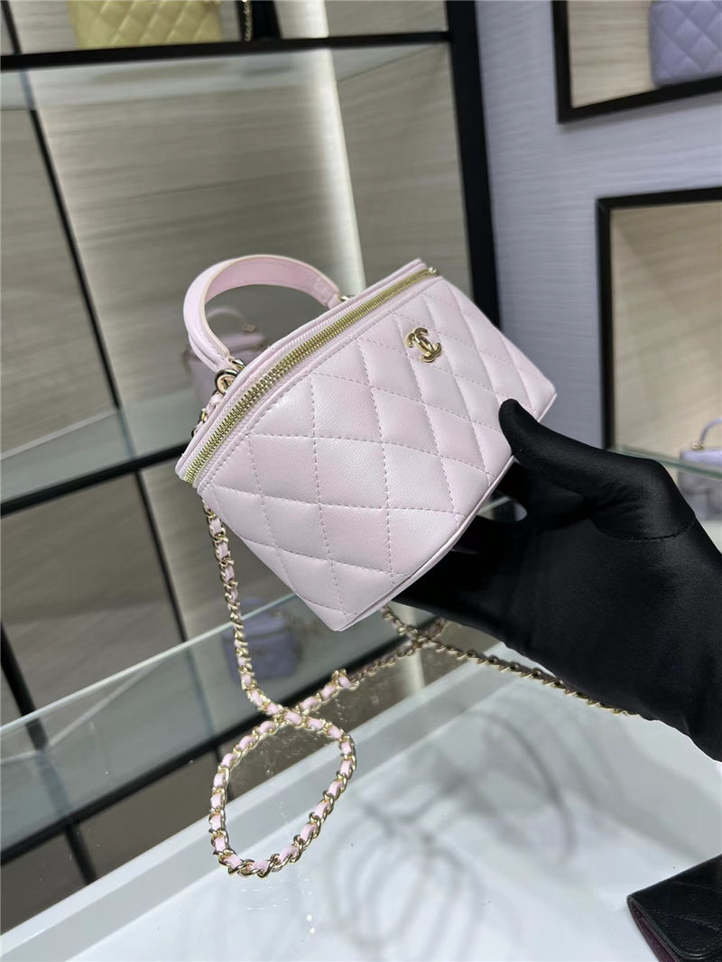 Chanel VANITY WITH CHAIN AP2199 Lambskin & Gold-Tone Metal Pink High