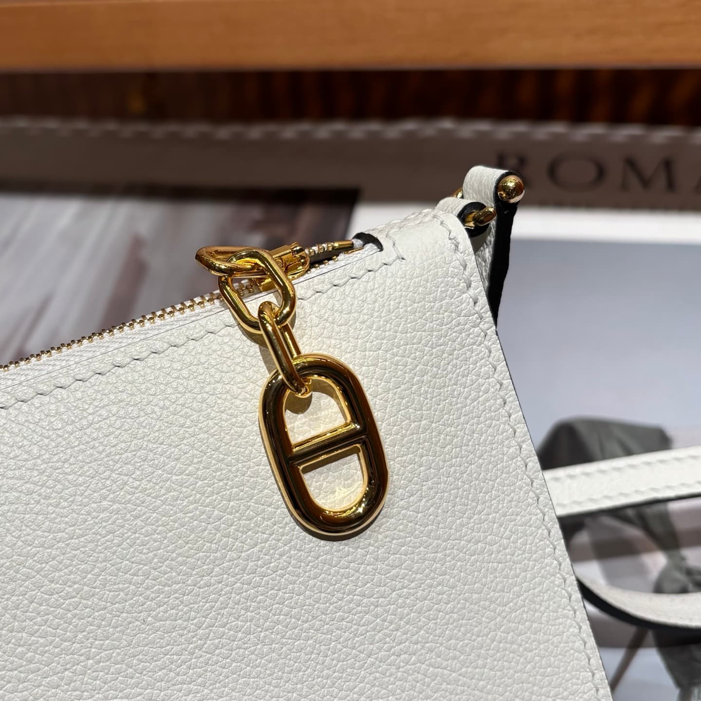 Hermes Zipengo Chaine d'Ancre To Go pouch Evergrain calfskin Blanc WAX High