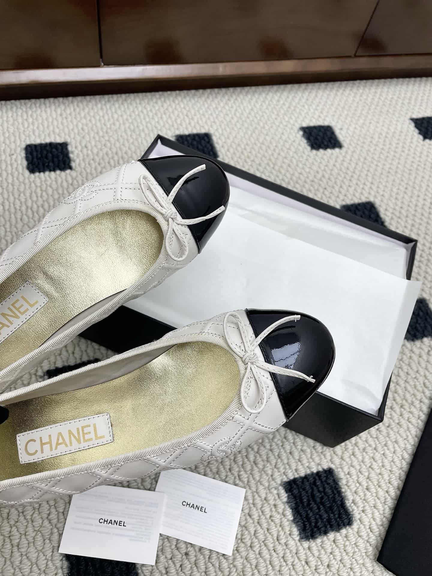 Chanel Ballet Flats shoes Women