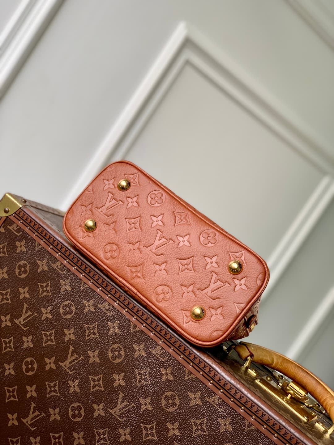Louis Vuitton Alma BB handbag in Monogram Empreinte leather M26409 high