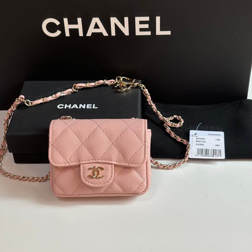 Chanel  Mini Flap Card Holder on Chain AP2401 A