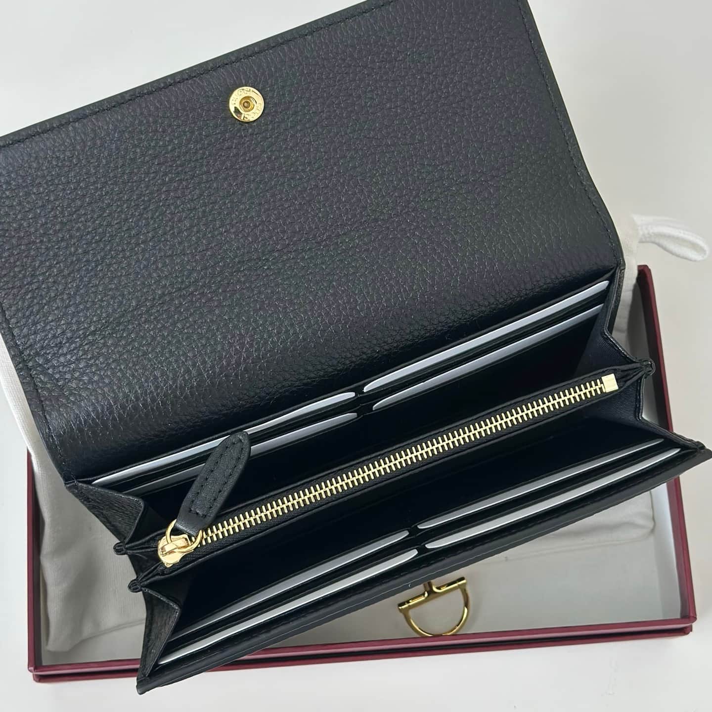 Gucci Softbit continental wallet ‎828147 Black High