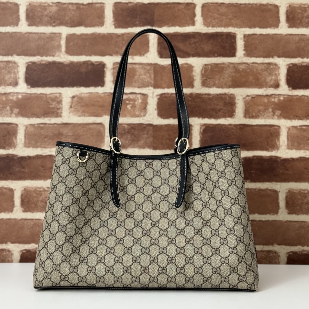 Gucci GG EMBLEM LARGE TOTE BAG 815213 High