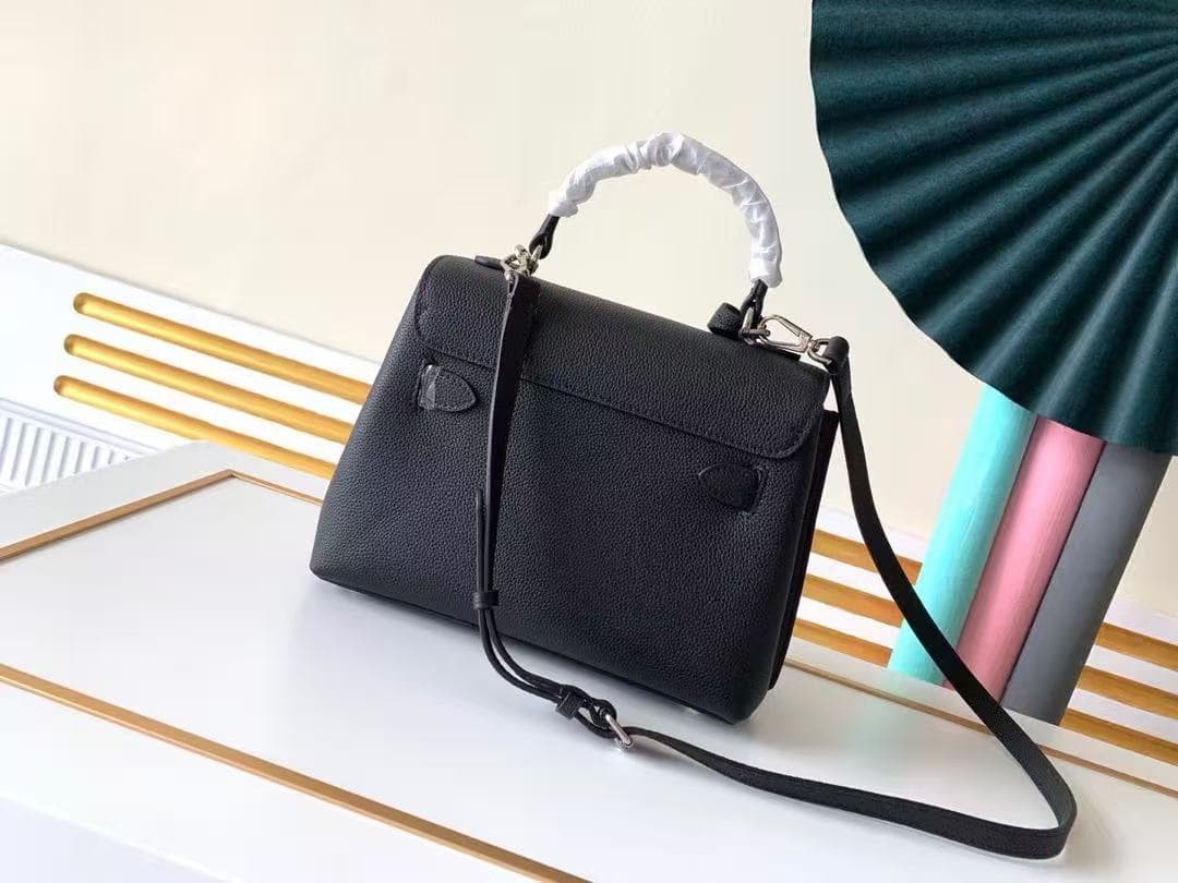 Louis Vuitton LOCKME EVER BB Black High