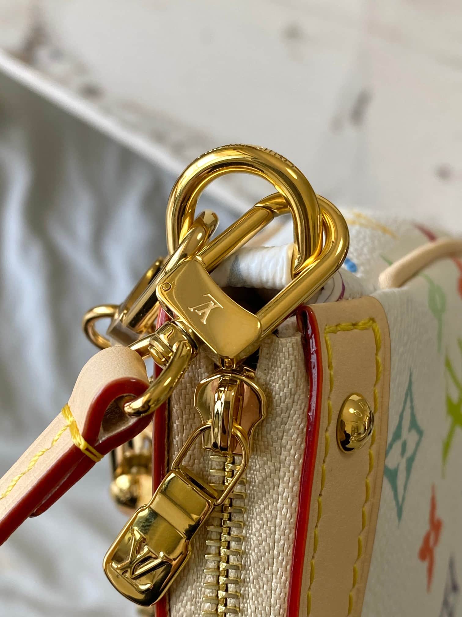 Louis Vuitton x Murakami Bolsa Pochette Accessoires Monogram coated canvas M13404 Top
