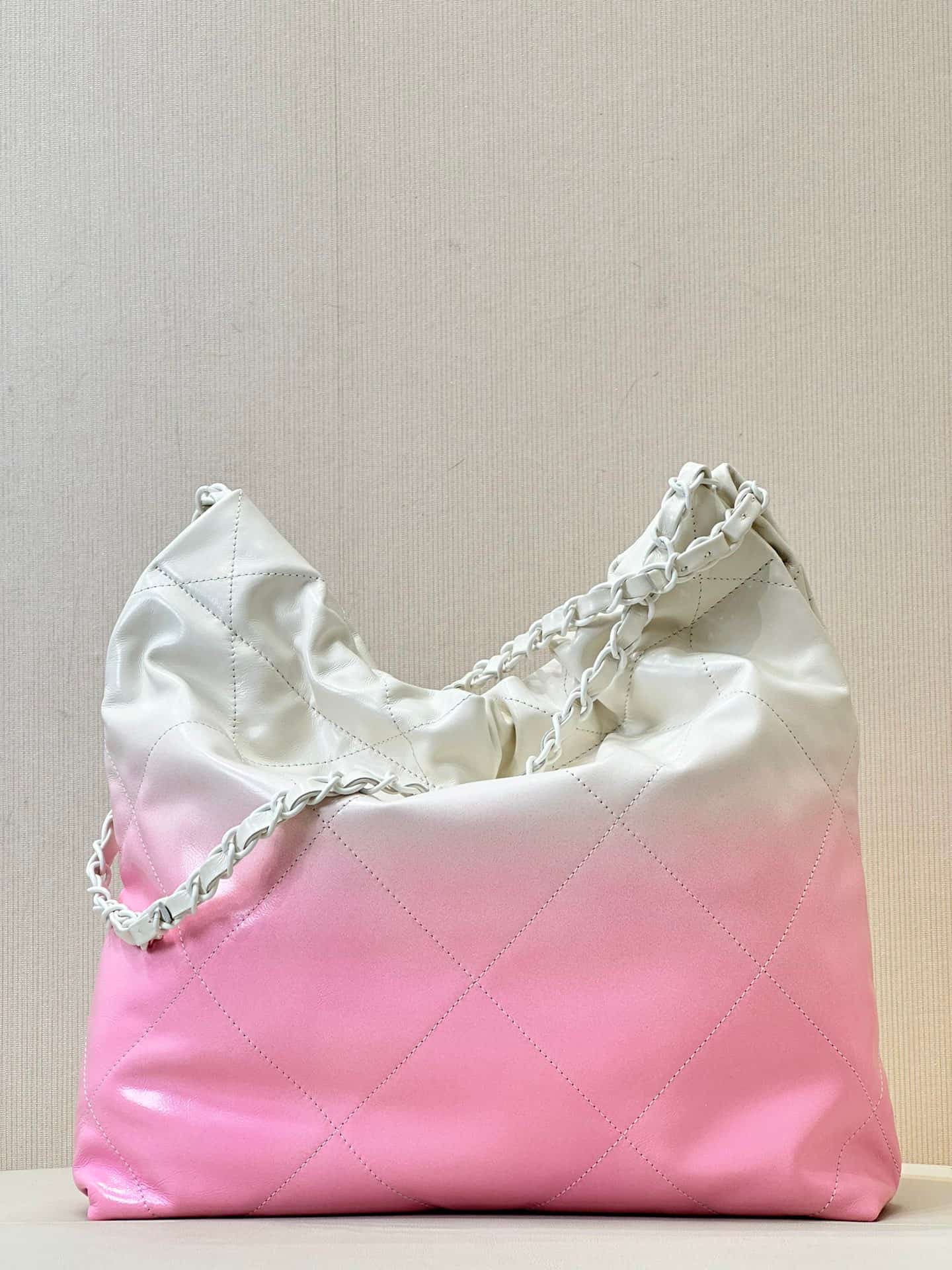 Chanel 22 Small handbag Shiny calfskin & White-tone metal AS3260 White with Pink TOP