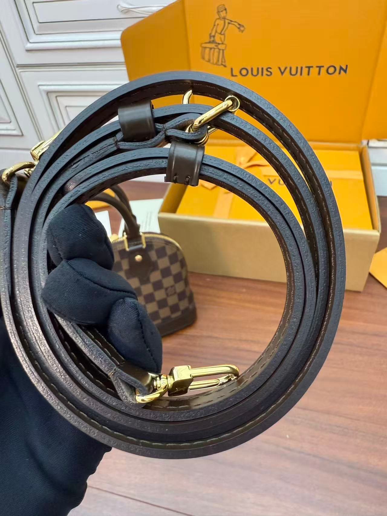 Louis Vuitton Alma BB Bag Damier Ebene N40606 Top