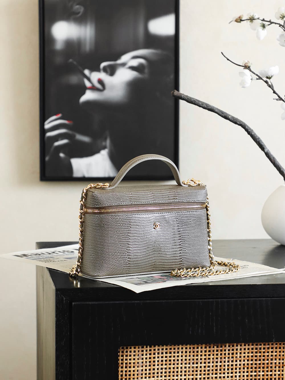 Chanel Small Vanity with chain Lizard Embossed Calfskin & Gold-Tone Metal Dark Khaki AS5195 A