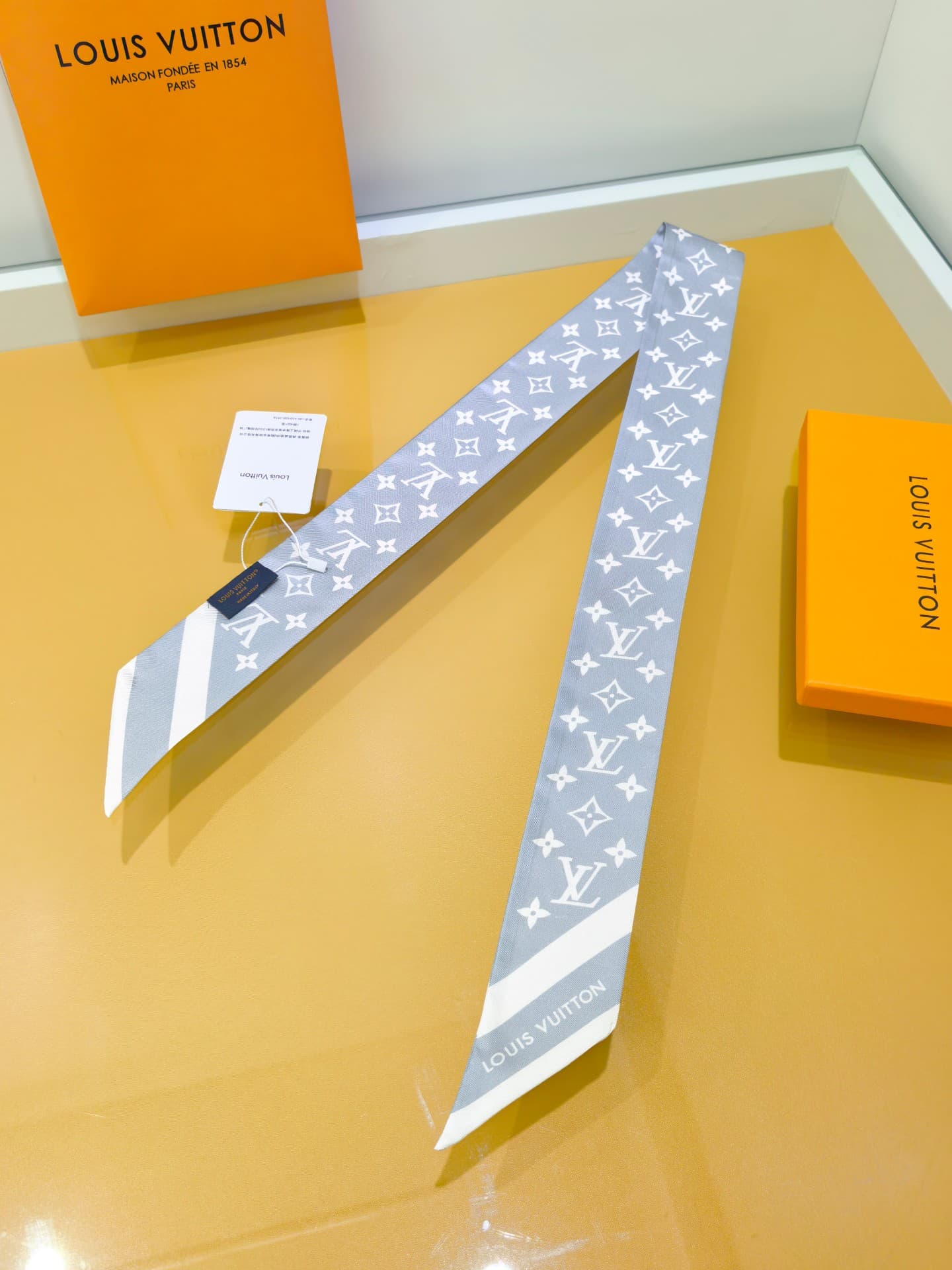 Louis Vuitton Monogram Silhouette BB Bandeau Silk Twilly