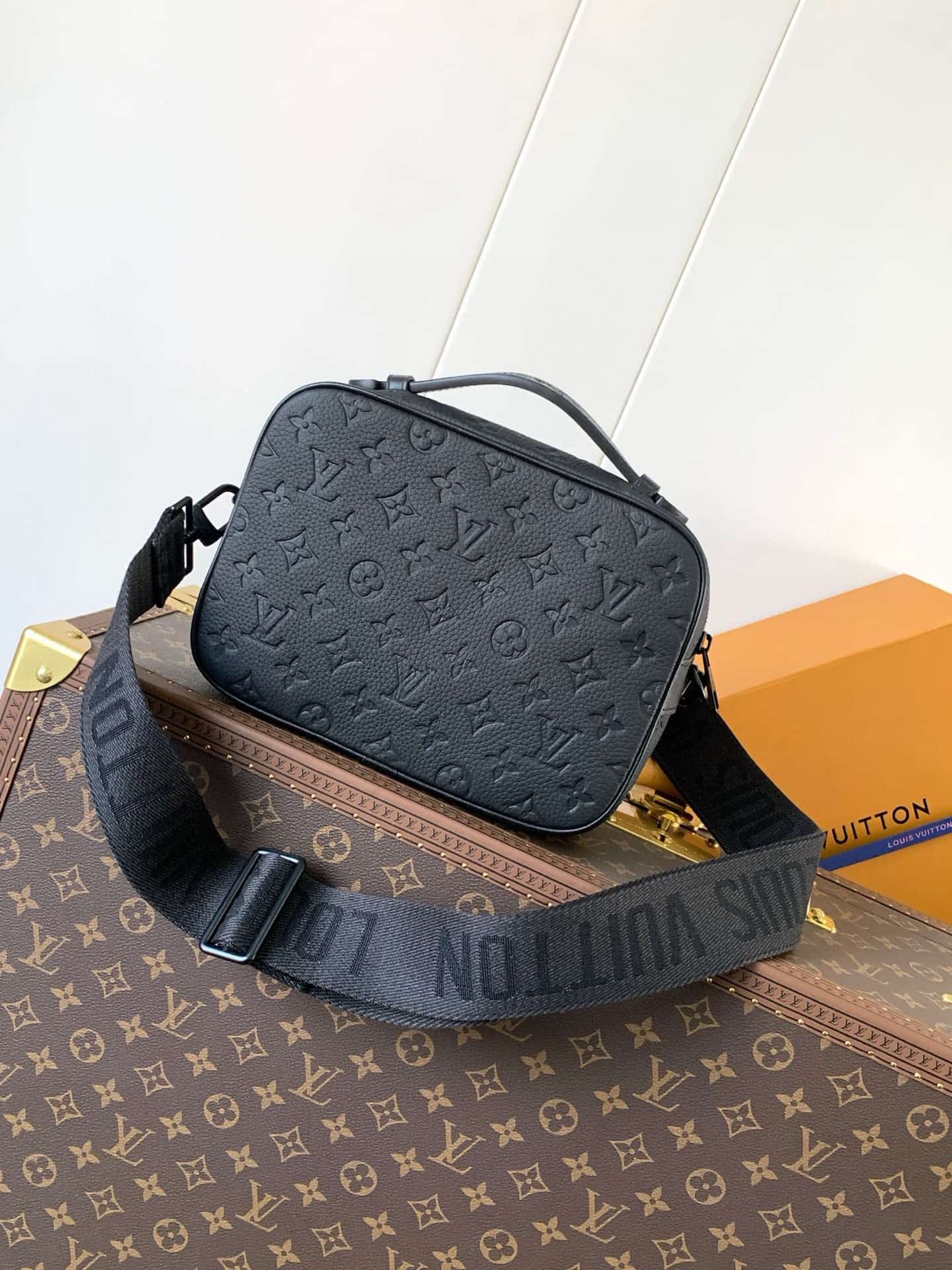 Louis Vuitton S Lock Messenger Monogram cowhide leather Black M58489 High