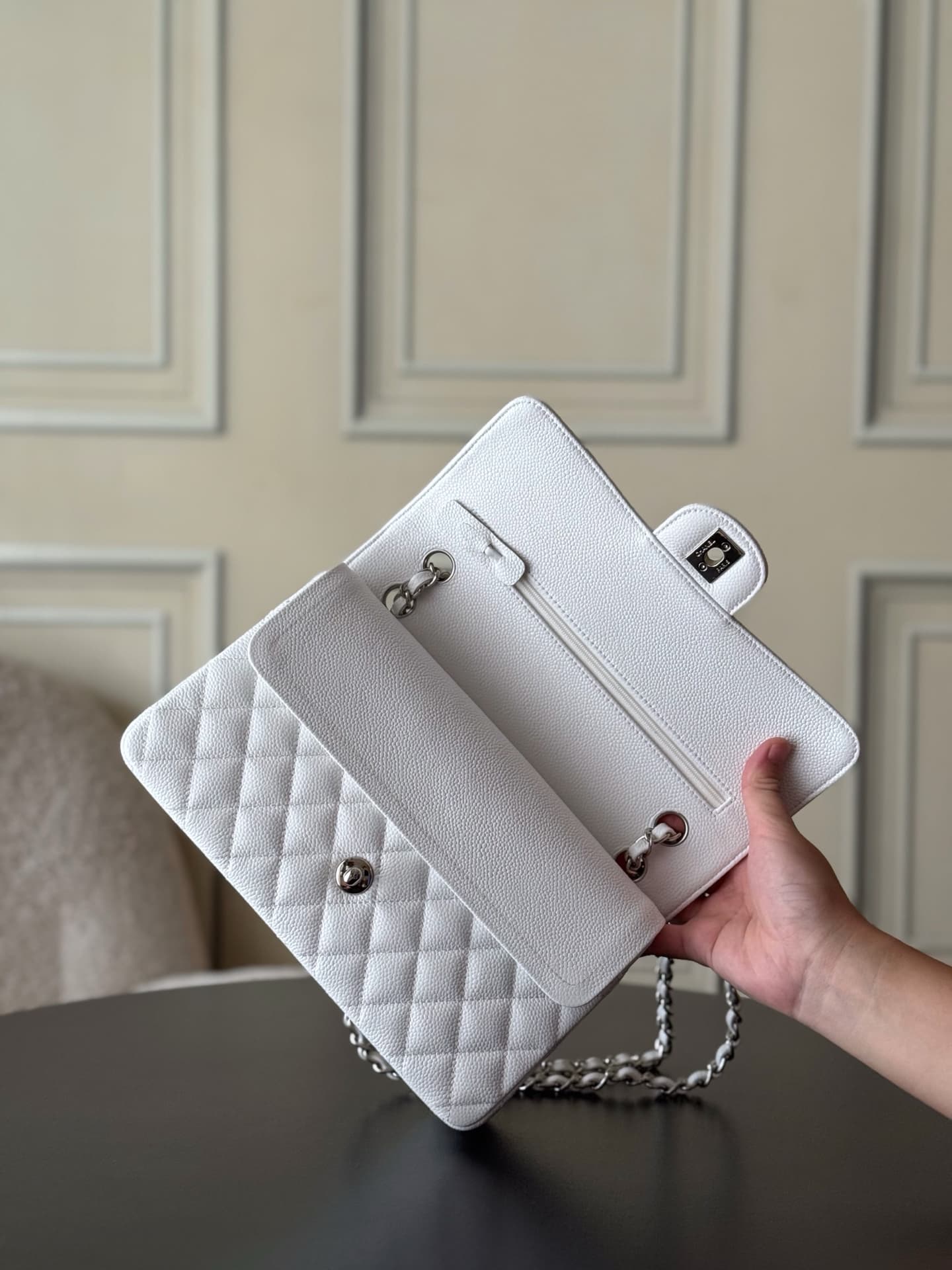 Chanel Medium CLASSIC HANDBAG Grained Calfskin White Silver Metal TOP