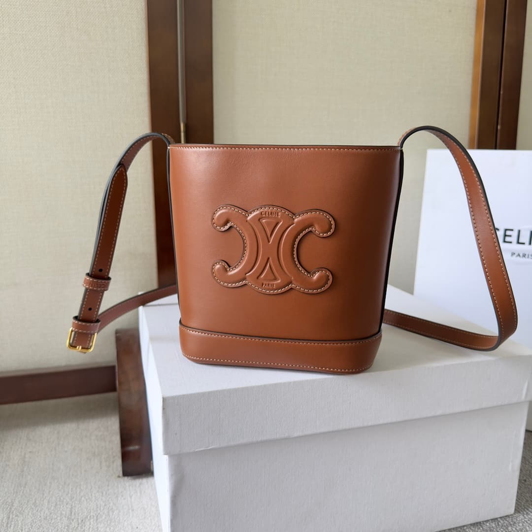 CELINE Small Bucket Bag in Tan Smooth Calfskin Leather High