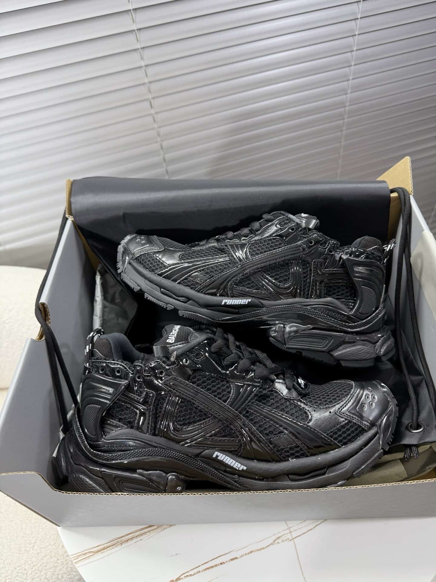 Balenciaga Runner Sneaker Shoes Men Women