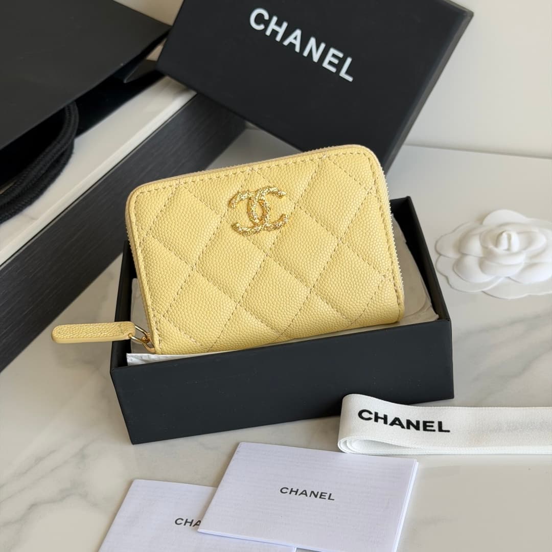 Chanel Coin Purse Shiny Grained Calfskin Strass & Gold-Tone Metal AP5078 High