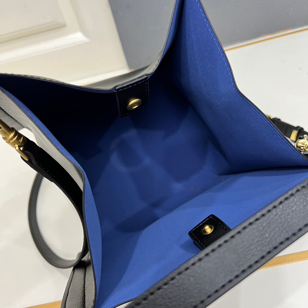 Celine SMALL CUBE BAG IN SUPPLE CALFSKIN Black