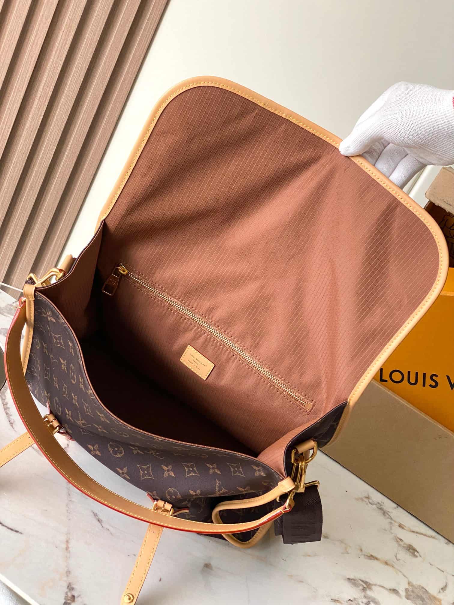 Louis Vuitton Jet Lag Bag MM Monogram Silk Tech M2A425 TOP