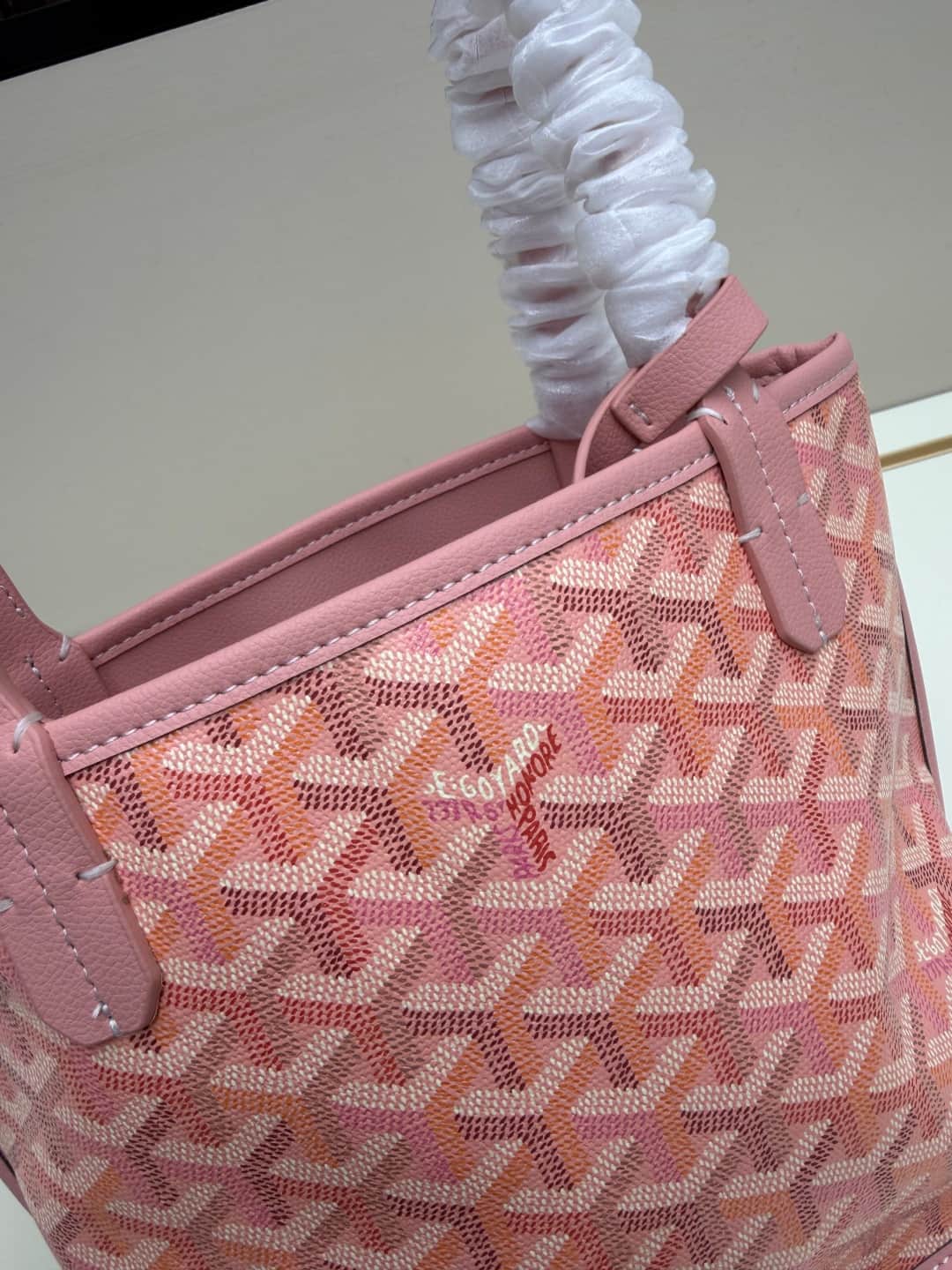 Goyard Anjou Mini Bag in pink Goyardine canvas Mid