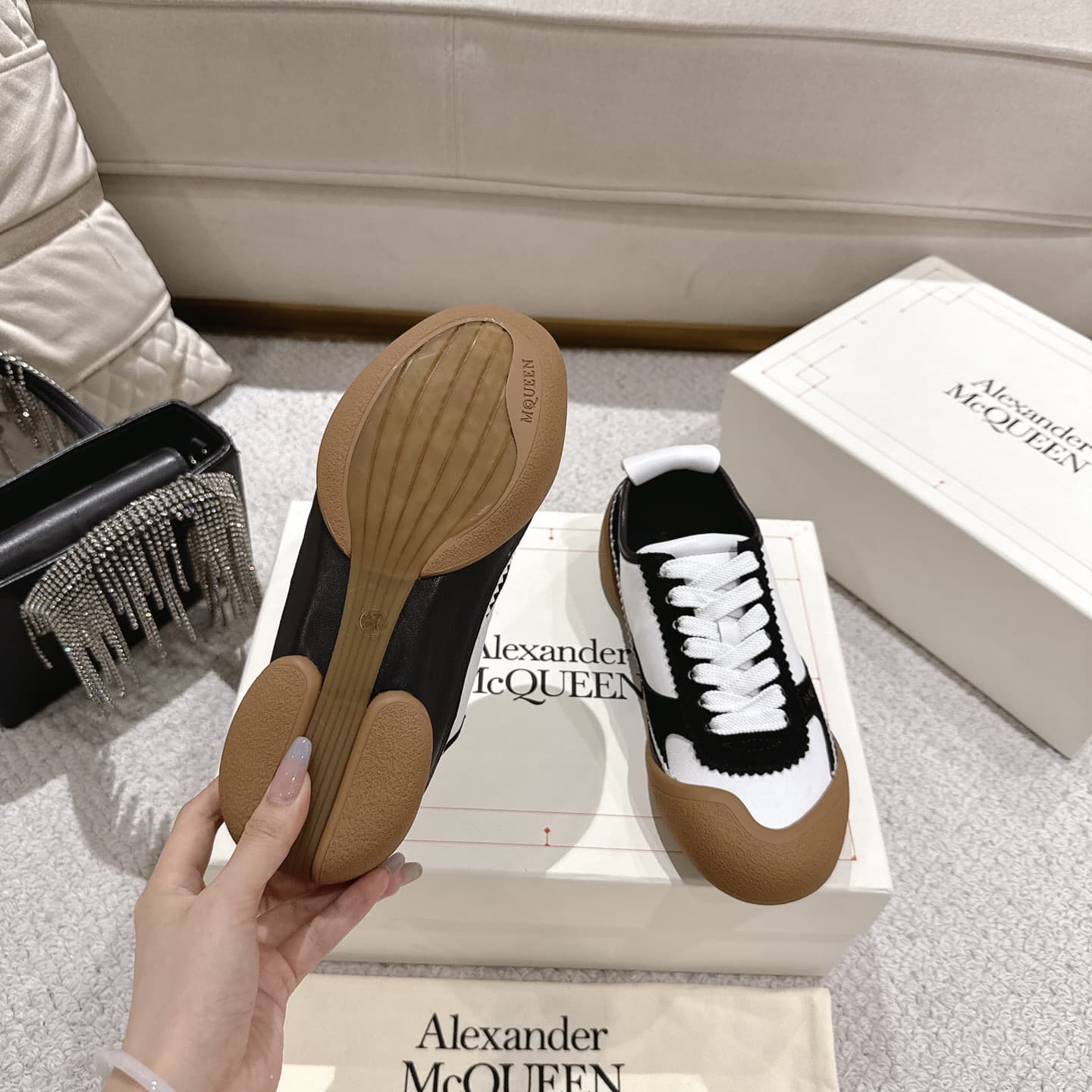 Alexander McQueen Flexion sneakers unisex