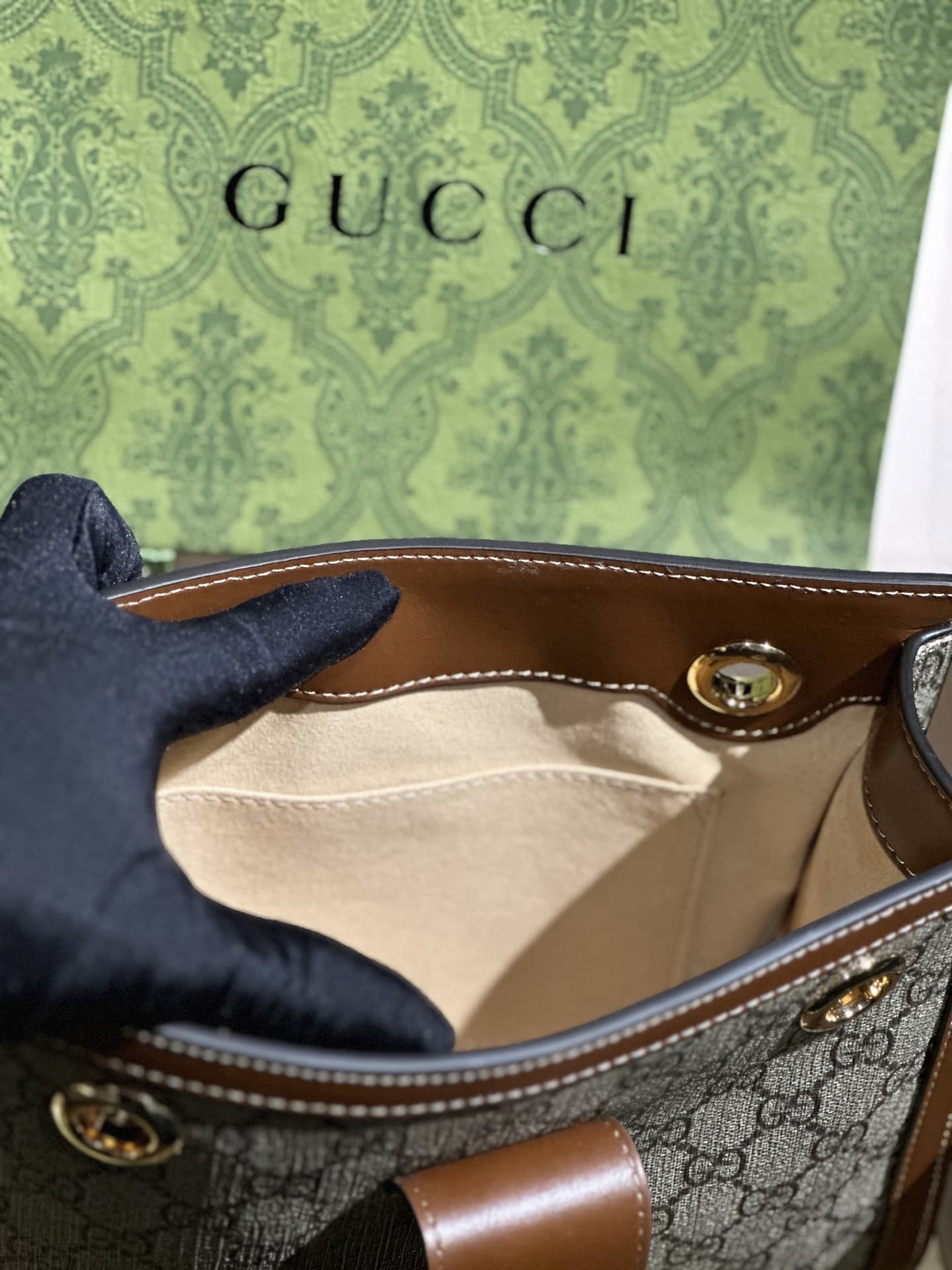 GUCCI PADLOCK MEDIUM TOTE BAG ‎498156
